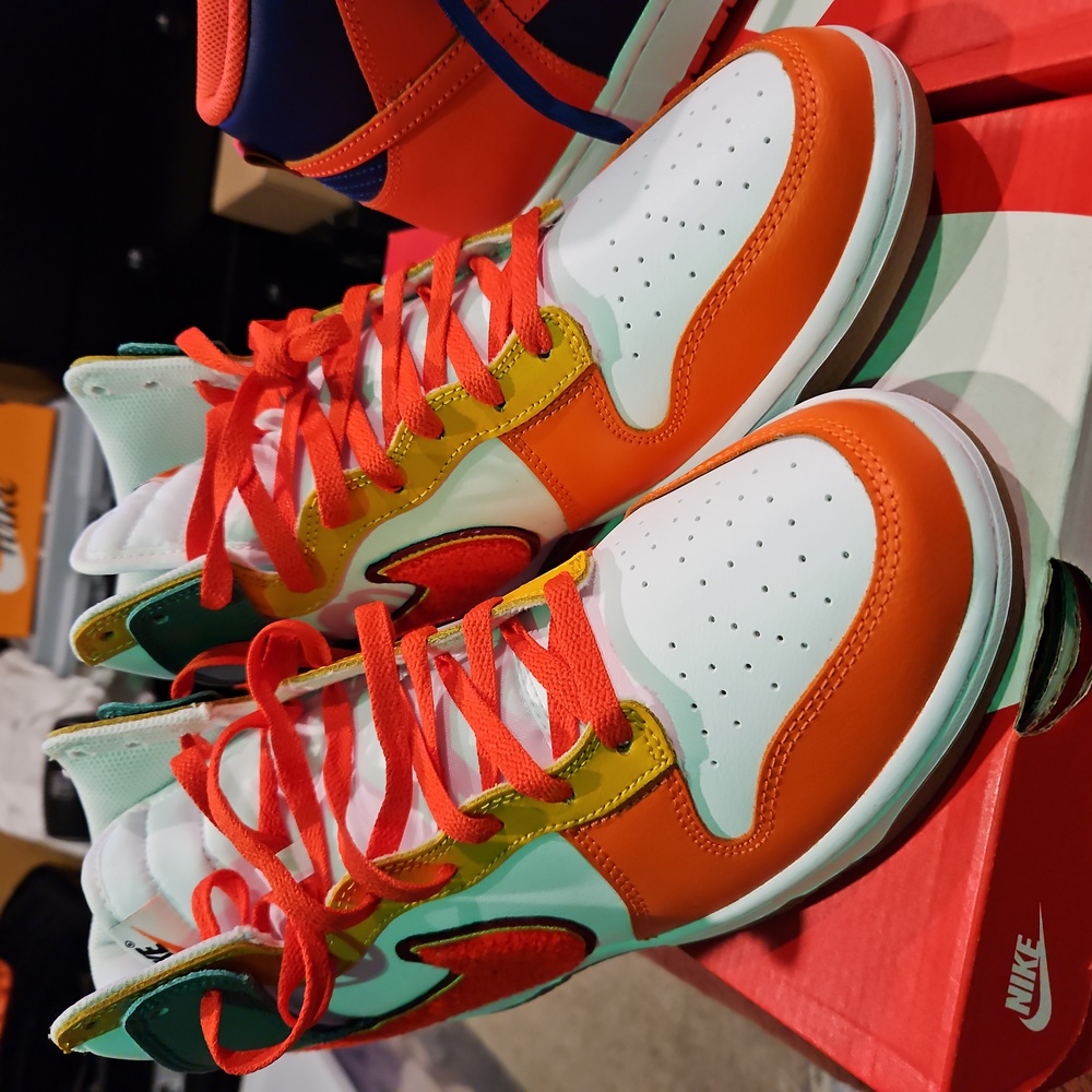 ITEM IS SOLD:2 pair of Duke high...Orange/Blue and Muticolored / with Orage base